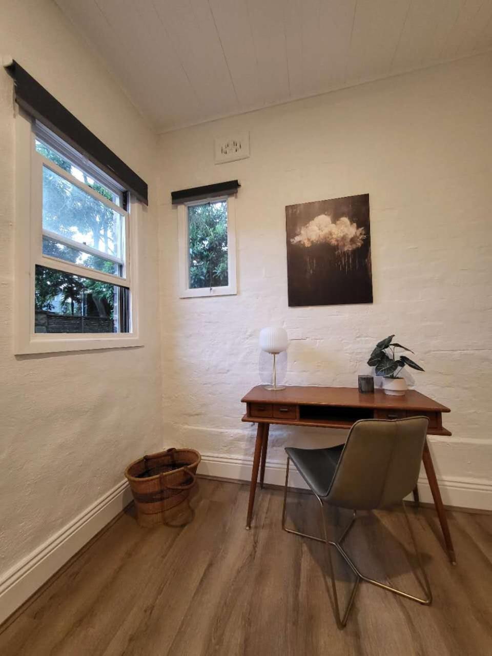 Kozyguru Balmain Charming 3 Sydney