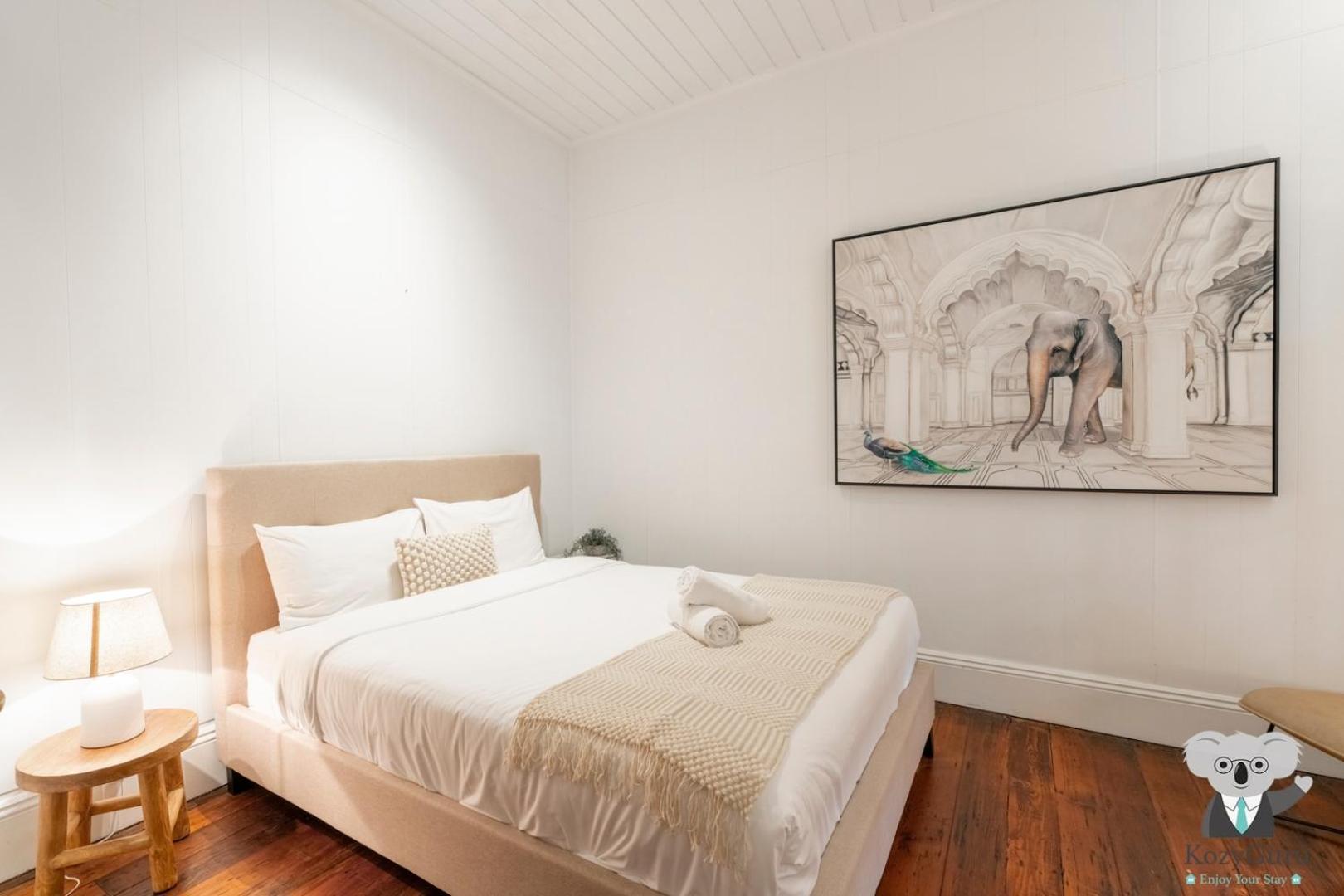 Kozyguru Balmain Charming 3 Sydney