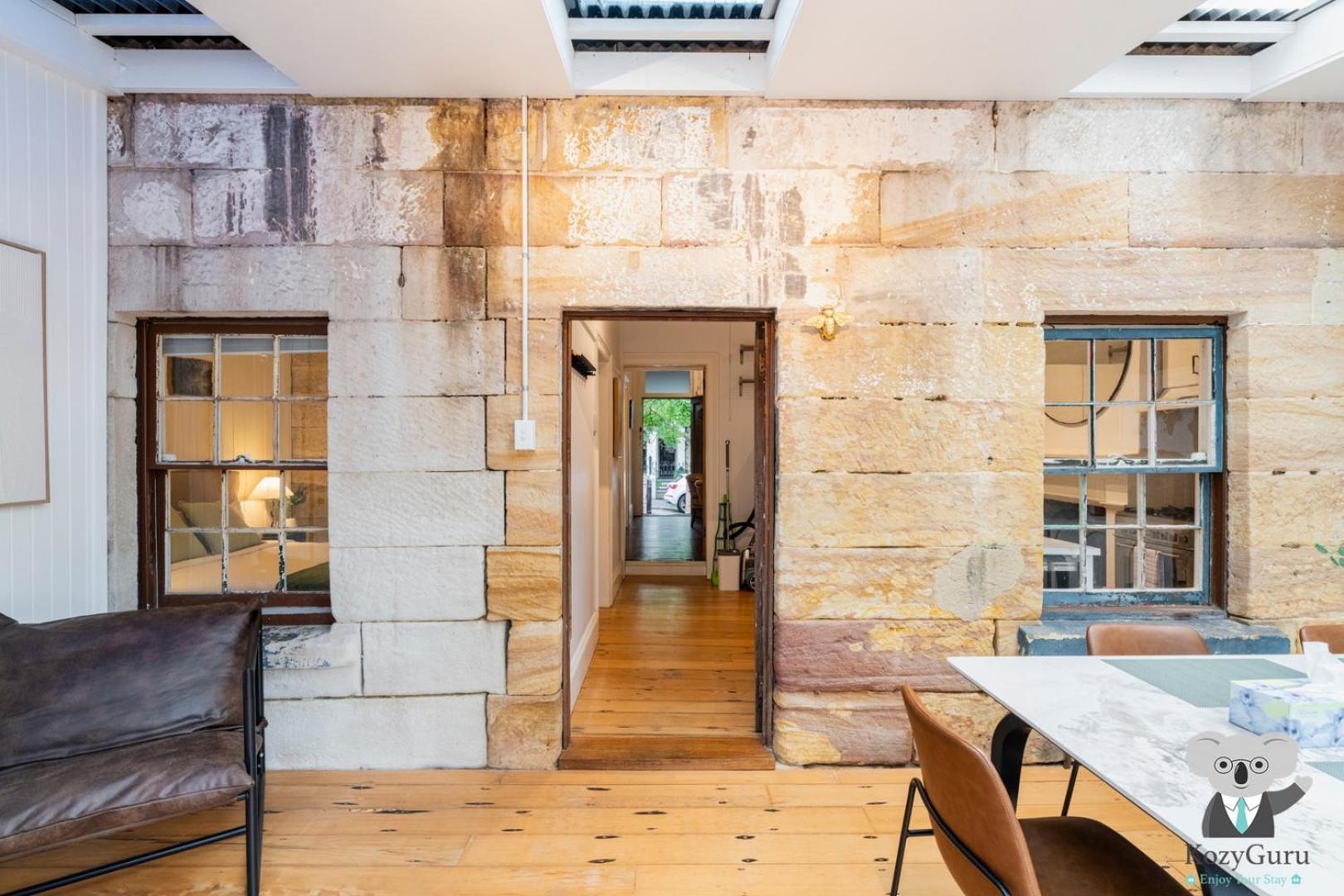Apartment Kozyguru Balmain Charming 3 Sydney