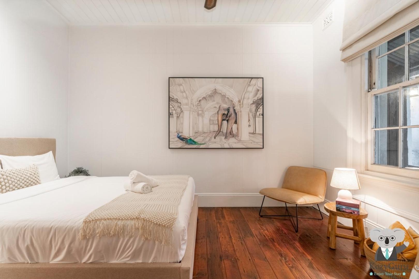 Kozyguru Balmain Charming 3 Sydney