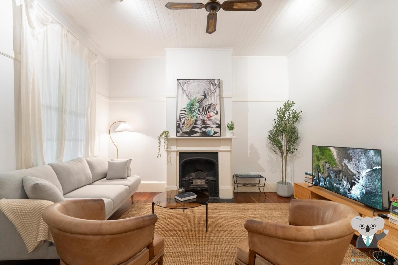 Kozyguru Balmain Charming 3 * Sydney